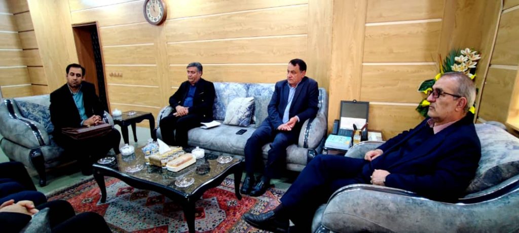 استاندار کهگیلویه و بویراحمد با دستور فوری، چالش تأمین شیر شرکت لبنی کوه‌گل را حل می‌کند